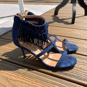 Report Signature Navy Tassel Heels